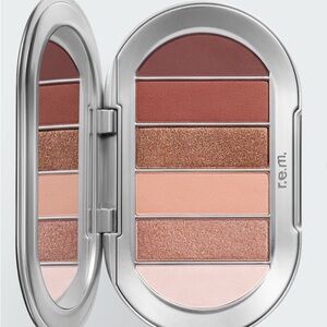R.E.M. Beauty Eyeshadow Palette in Babydoll - Rich Neutrals